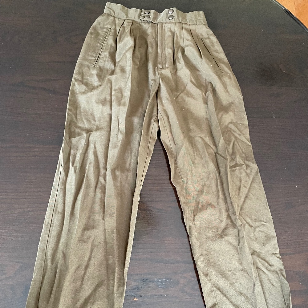 High-Waisted Olive Military-core Trousers